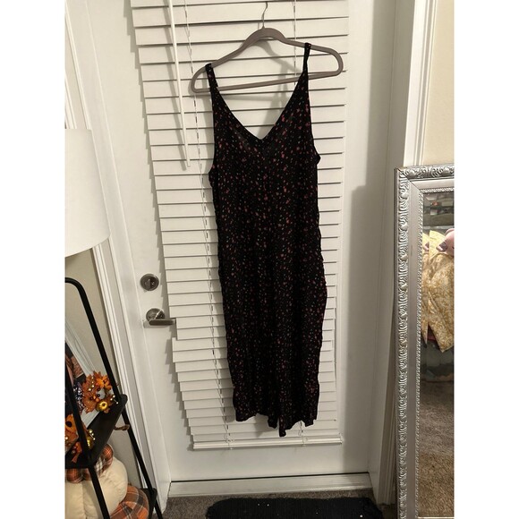 NATURAL LIFE Black Jumpsuit with Pink Floral Pattern - Picture 6 of 9